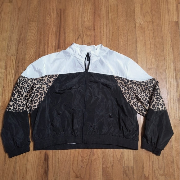 NWT New Look Sport wind suit cropped jacket, women's 3X, animal print - Picture 1 of 11